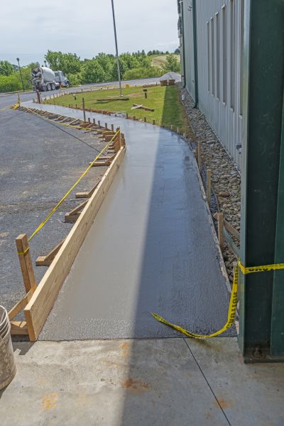 Concrete Sidewalk Paving in Beaumont