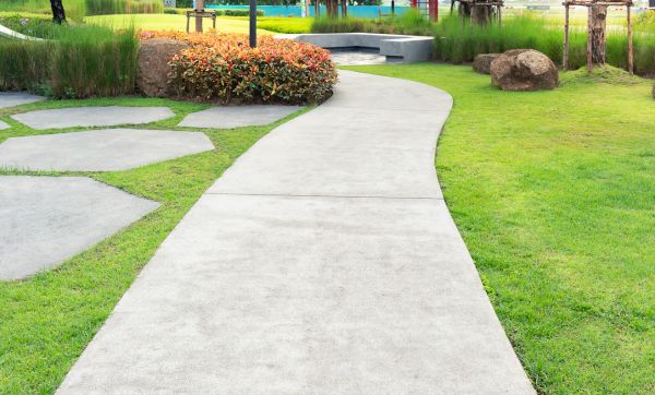 Concrete Sidewalk Installation in Beaumont